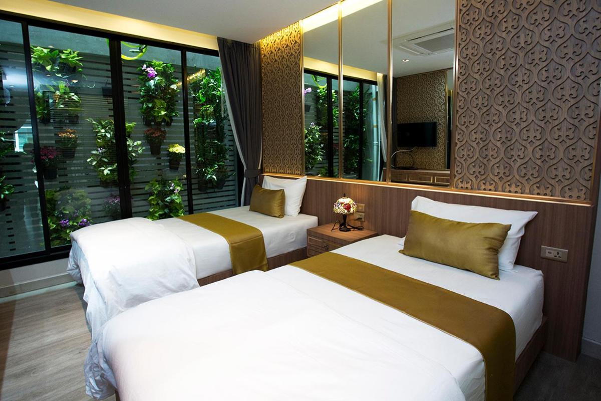 Bed and Breakfast Ghee Gelato House Bangkok Esterno foto