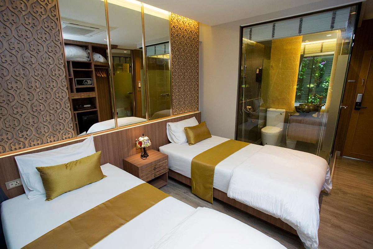 Bed and Breakfast Ghee Gelato House Bangkok Esterno foto